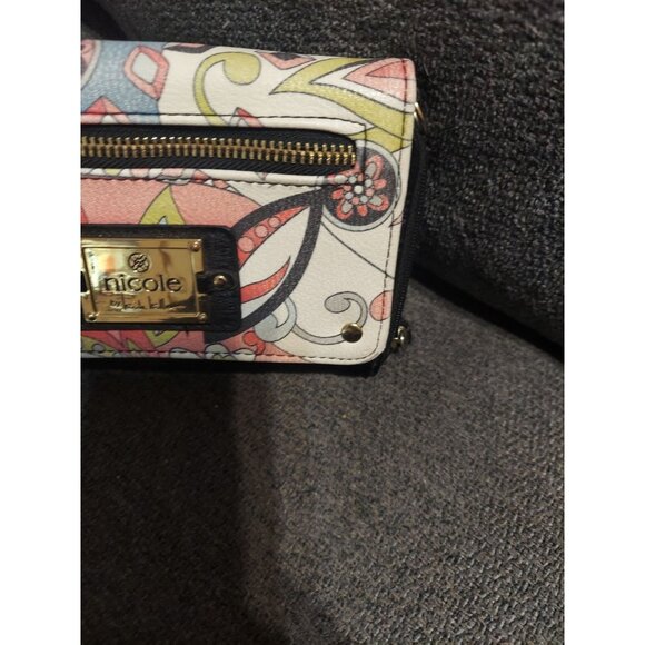 Nicole By Nicole Miller Paisley Wallet Zipper Pockets Credit Cards Accessory - Picture 3 of 9